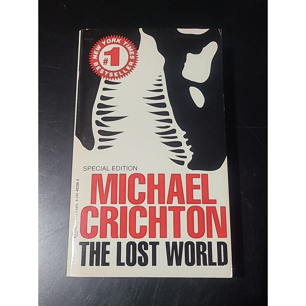 The Lost World by Michael Crichton (1995) * Paperback - RARE - SPECIAL EDITION
